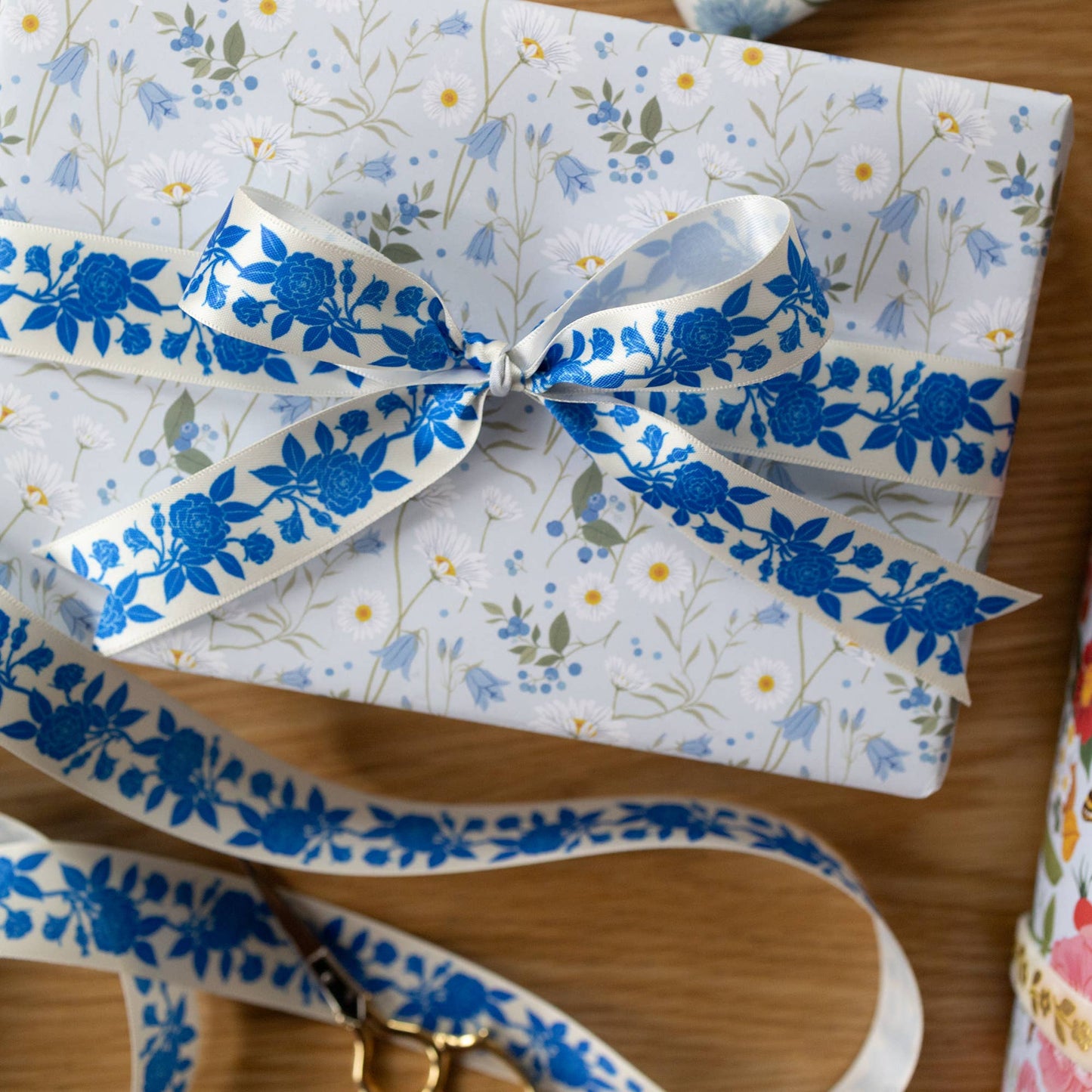 BLUE ROSES | SATIN RIBBON