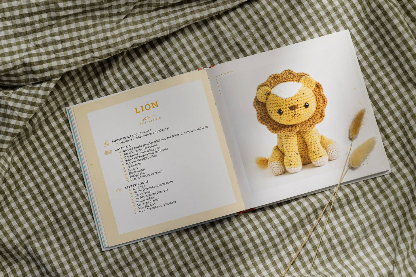 Animal Amigurumi Adventures Vol. 2: 15 Crochet Patterns