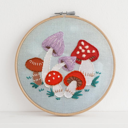 Antiquaria Mini Mushrooms 4" Embroidery Kit