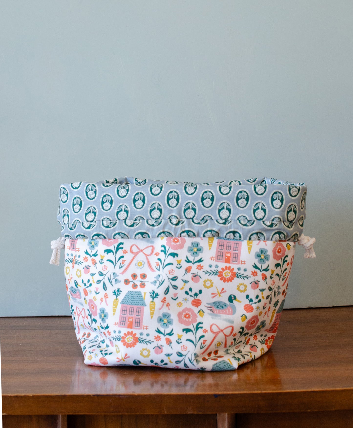 Gather Bag Drawstring Project Bag | Handmade Knitting & Sewing Project Bag, Homestead Ivory