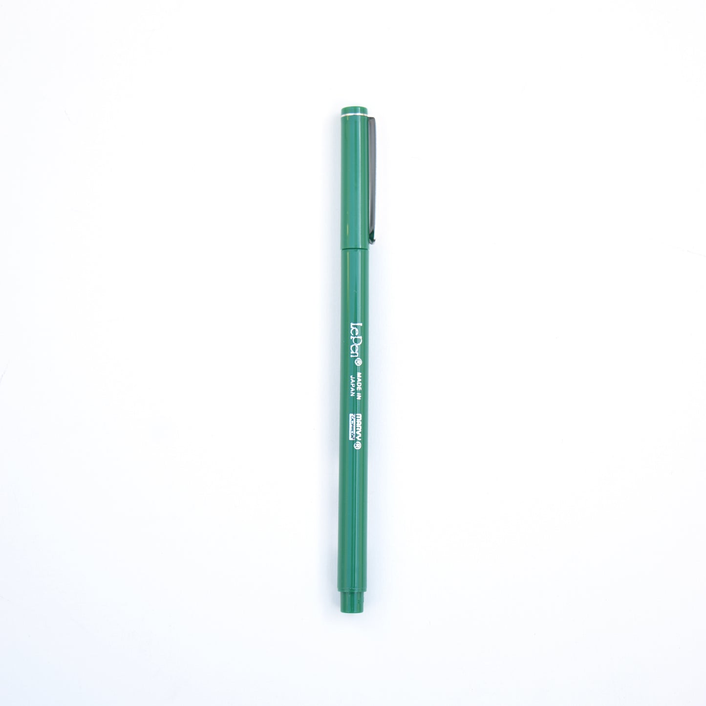 Le Pen Green - classic green ink fine-tip pen, perfect for planners, nature-inspired sketches, and everyday writing.