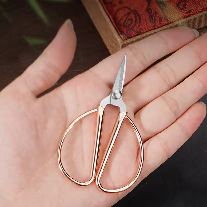 Rose gold Handled Embroidery Scissors